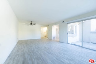 18524 Mayall St Unit D, Northridge, CA 91324