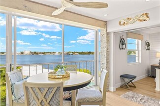 1140 Little Neck Ct Unit D37, Naples, FL 34102
