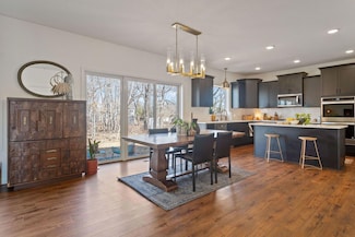 13305 Granstrom Cir, Dayton, MN 55327