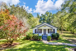 1573 Clayton St, Alexander City, AL 35010