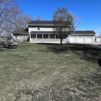 2790 Big Island Rd, Fremont, NE 68025