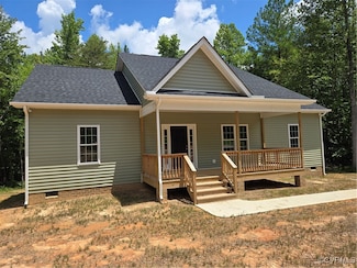 423 Bradshaw Rd, Rice, VA 23966