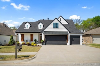 13832 S 21st St E, Bixby, OK 74008