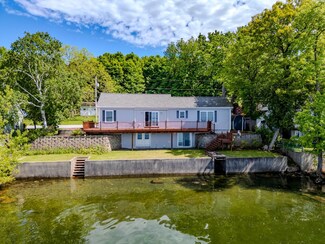 2811 Georgia Shore Rd, Saint Albans, VT 05478