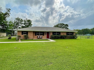 1206 Main St, Alvin, TX 77511
