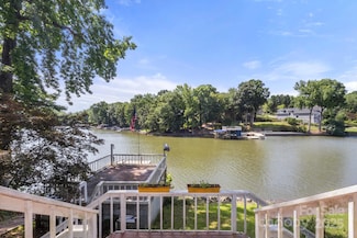 7645 Buckland Rd, Charlotte, NC 28278