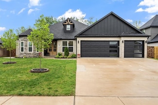 3311 SW Lucretia Rd, Bentonville, AR 72713