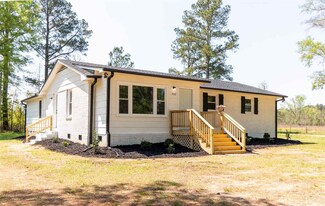 3142 Bunnlevel Erwin Rd, Erwin, NC 28339