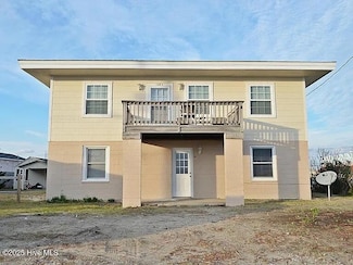 108 W Bogue Blvd Unit C, Atlantic Beach, NC 28512