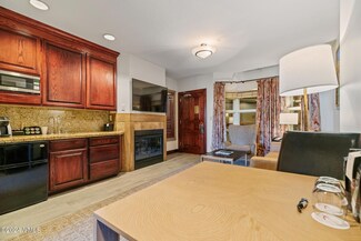26 Avondale Ln Unit 306, Beaver Creek, CO 81620