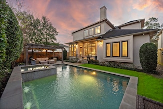 4624 Willow St, Bellaire, TX 77401