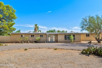 1381 W San Nicolas Dr, Tucson, AZ 85704