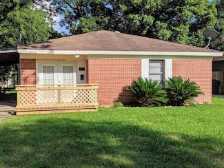 2311 Avenue G, Nederland, TX 77627