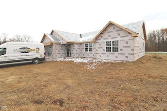 1608 S Layton Station Rd, Veedersburg, IN 47987