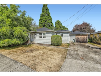 2823 18th Ave, Forest Grove, OR 97116