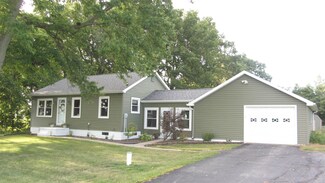 6493 W Division Line Rd, Delphi, IN 46923