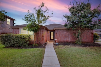 1631 Emily Ln, Seagoville, TX 75159