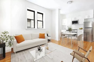 4006 6th Ave Unit 2B, Brooklyn, NY 11232