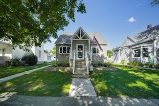 526 Elliott St, Beecher, IL 60401