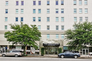 1205 St Charles Ave Unit 1014, New Orleans, LA 70130