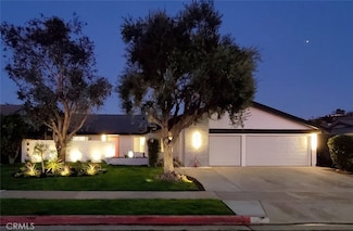 1427 N Cannon St, Orange, CA 92869