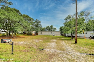 4676 Southgate Blvd SE, Southport, NC 28461