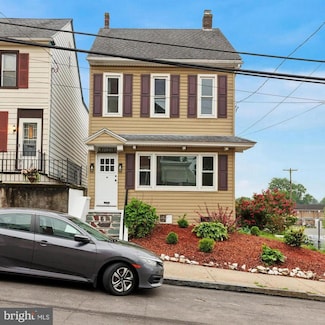 204 Oak St, Pottstown, PA 19464