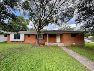 701 N Joyce St, Waco, TX 76705
