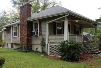 19 Beech Bluff Rd, East Freetown, MA 02717