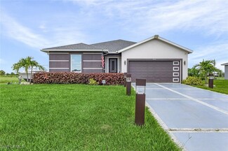 9049 Green Cir, Labelle, FL 33935