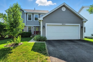 920 Matthew Ct Unit 3, Naperville, IL 60540
