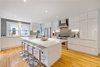 65 Grozier Rd, Cambridge, MA 02138