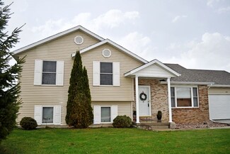 1415 Twin Flower Dr, Goshen, IN 46526
