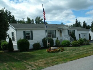 24 Foxhills Cir, Tilton, NH 03276