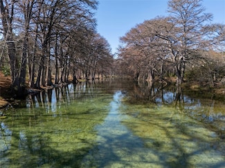 187 Roy Chisum Rd, Leakey, TX 78873