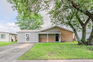 3705 Crawford Dr, Pasadena, TX 77503