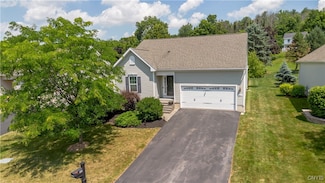 107 Shire Way, Camillus, NY 13031