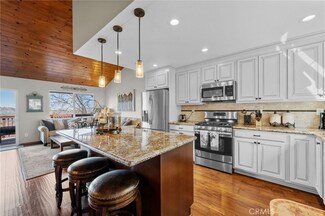 1430 Sequoia Dr, Lake Arrowhead, CA 92352