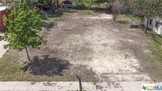 1110 S 27th St, Copperas Cove, TX 76522