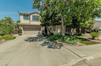 8262 N Winery Ave, Fresno, CA 93720