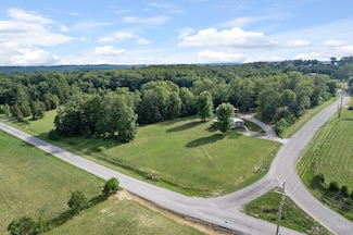 1000 Flat Run Rd, Seaman, OH 45679