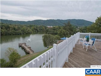 200 Lake Club Ct Unit 3, Charlottesville, VA 22902