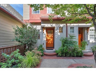 578 2nd St Unit 6, Lake Oswego, OR 97034