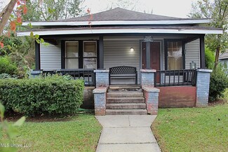1215 Rebecca Ave, Hattiesburg, MS 39401