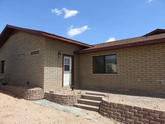 19320 E Indian Hills Dr, Black Canyon City, AZ 85324