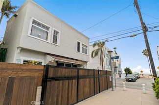 12 1/2 25th Place Unit 1.5, Venice, CA 90291