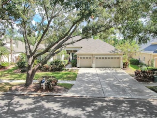 3504 Old Course Ln, Valrico, FL 33596