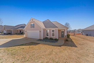 514 Beechcreek Dr, Spartanburg, SC 29303