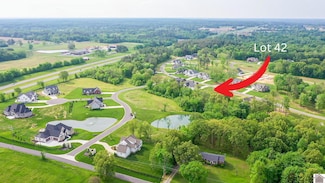 140 Saddle Creek Dr, Paducah, KY 42001