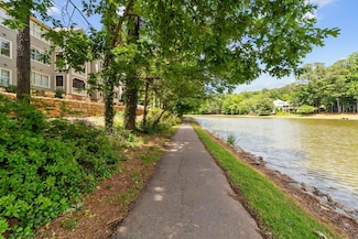 317 Glen Echo Ln Unit 317, Cary, NC 27518